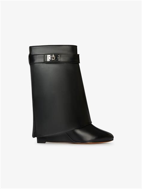 givenchy ss2019 short|givenchy short shark lock boots.